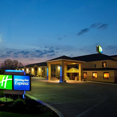 Holiday Inn Express London-I-70 By Ihg Dış mekan fotoğraf