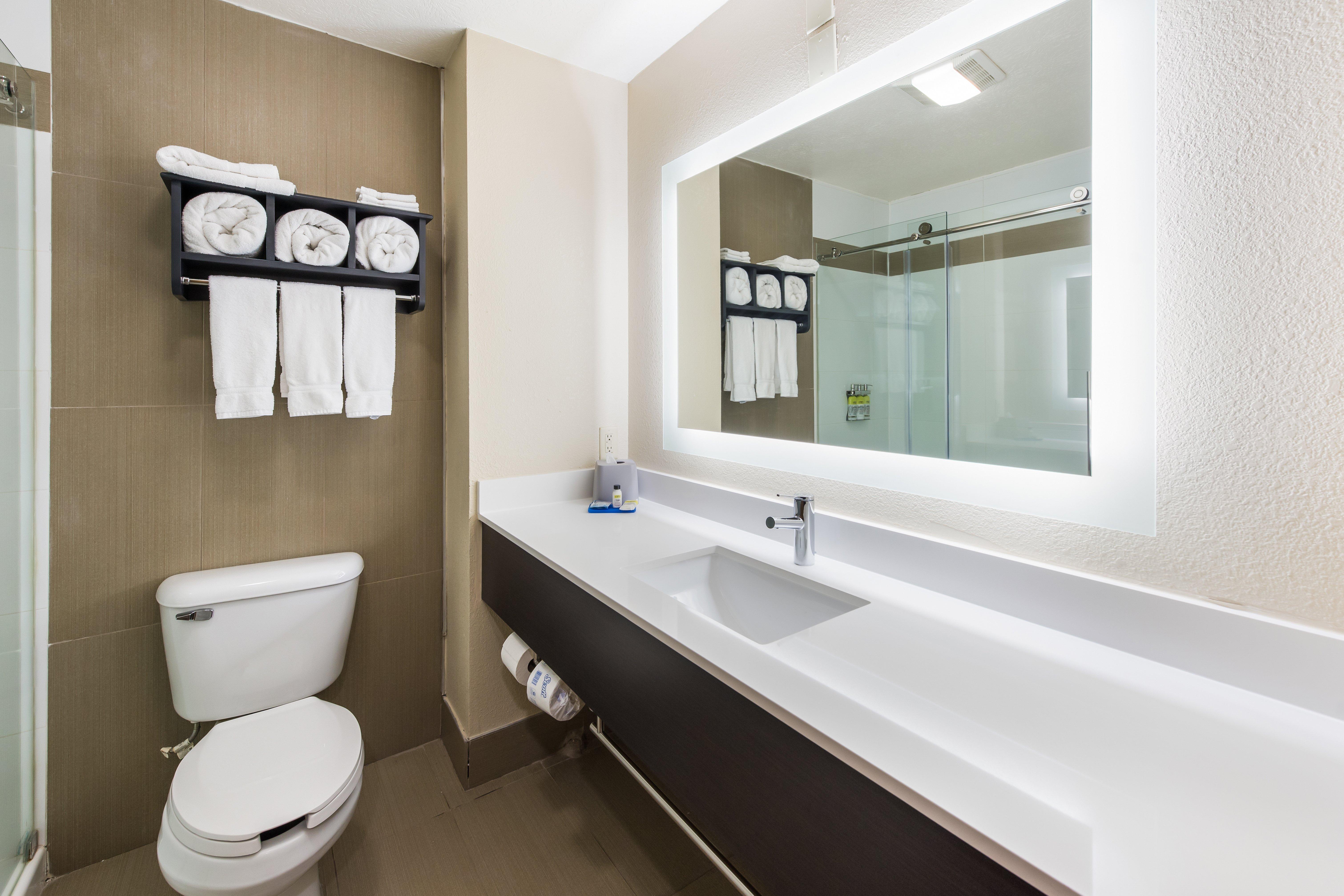 Holiday Inn Express London-I-70 By Ihg Dış mekan fotoğraf
