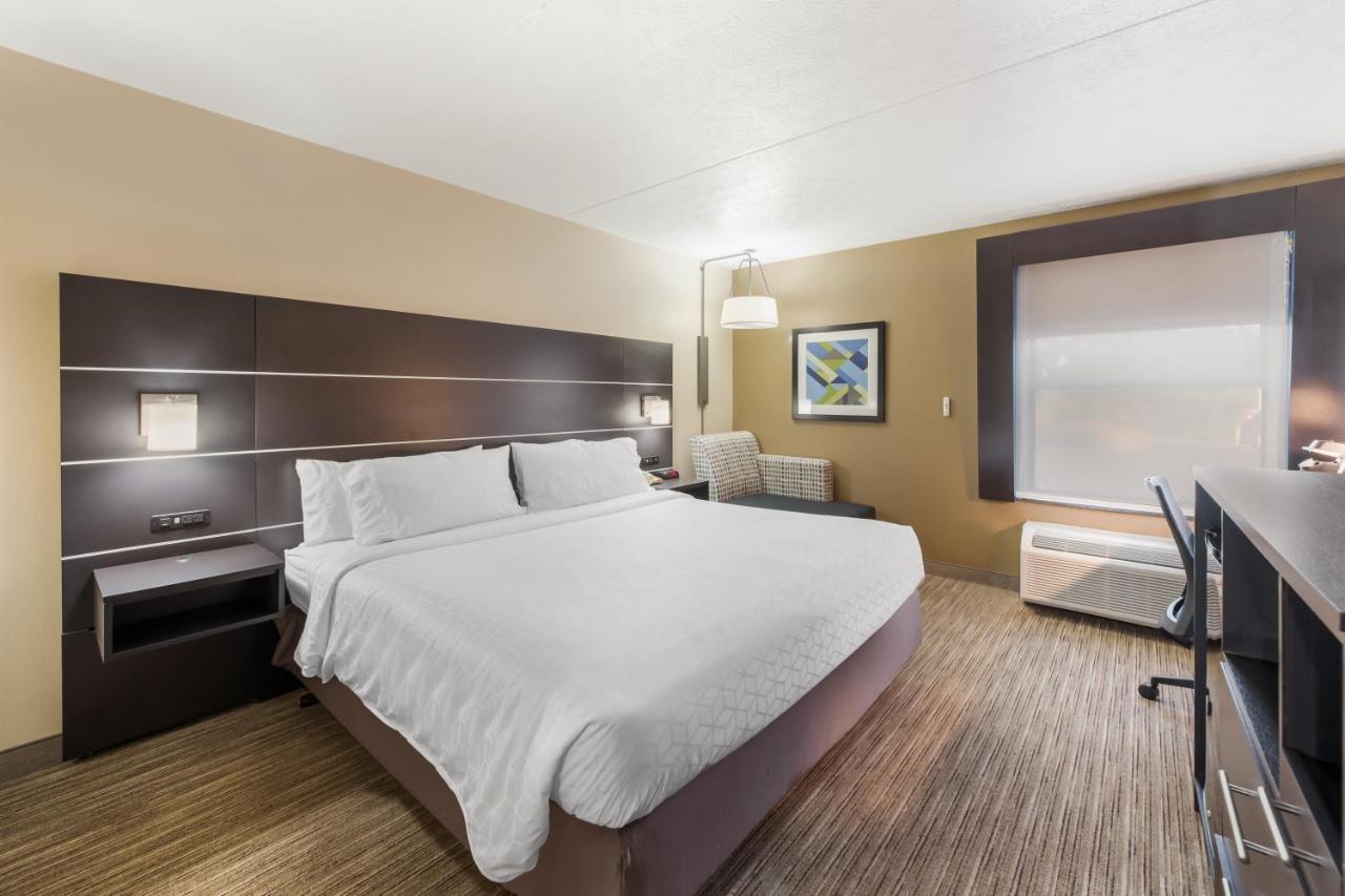 Holiday Inn Express London-I-70 By Ihg Dış mekan fotoğraf