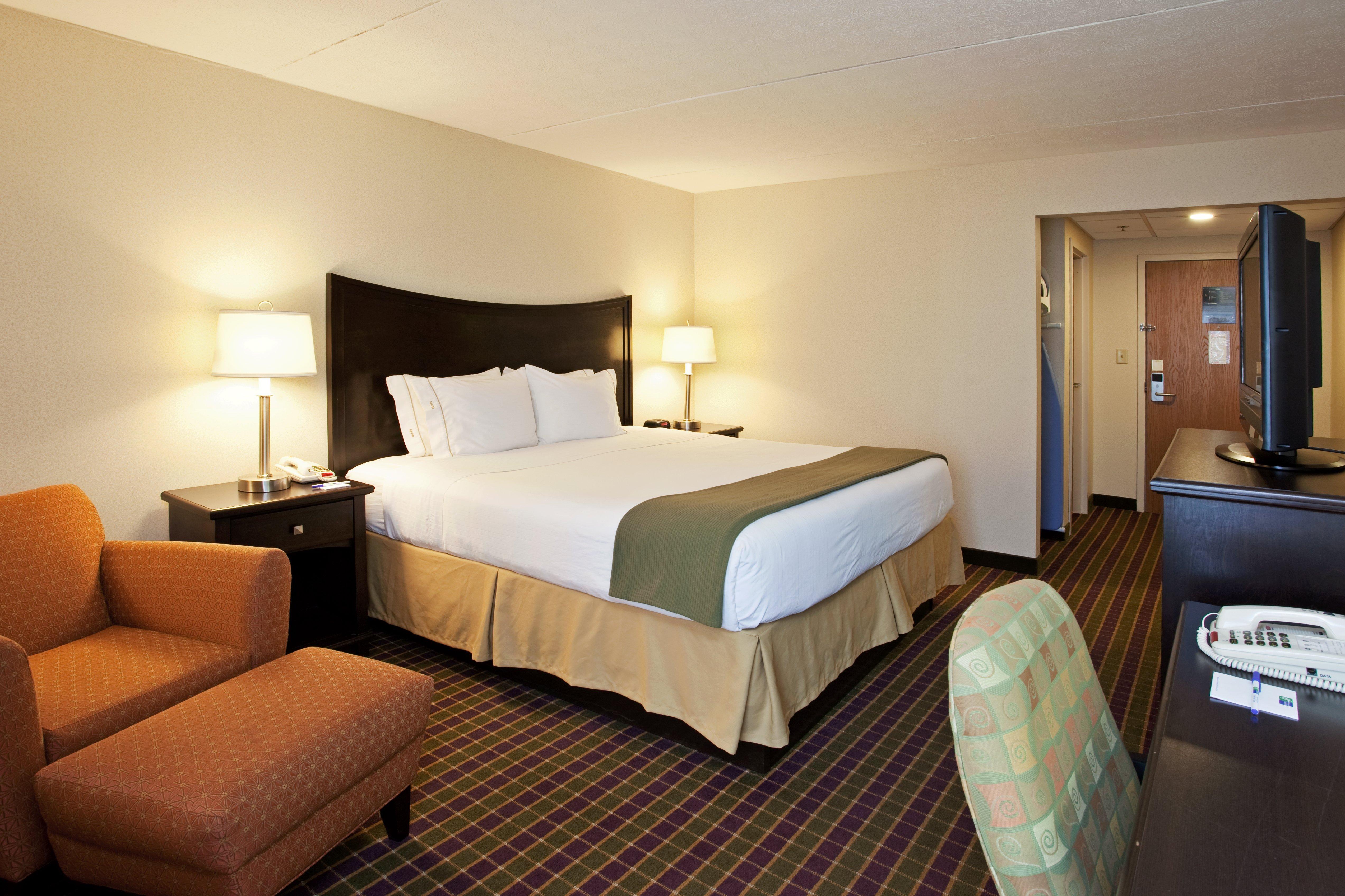 Holiday Inn Express London-I-70 By Ihg Dış mekan fotoğraf
