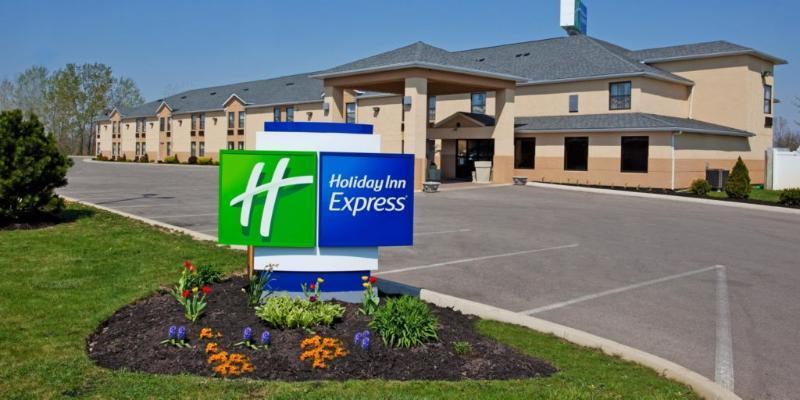 Holiday Inn Express London-I-70 By Ihg Dış mekan fotoğraf